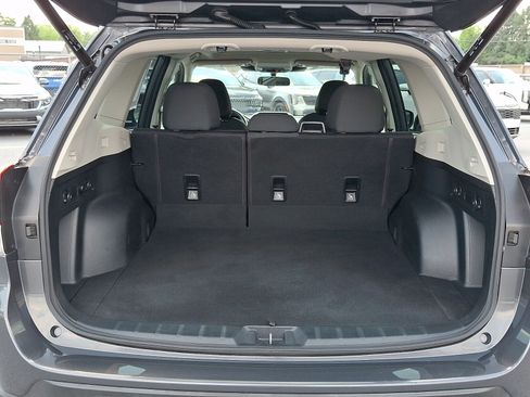 Used 2022 Subaru Forester Premium AWD/4WD image 29