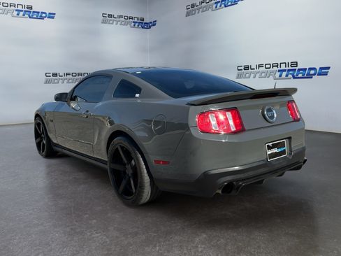 Used 2011 Ford Mustang GT Premium w/ Brembo Brake Pkg RWD image 7