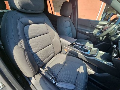 New 2027 Chevrolet Equinox LT FWD image 30