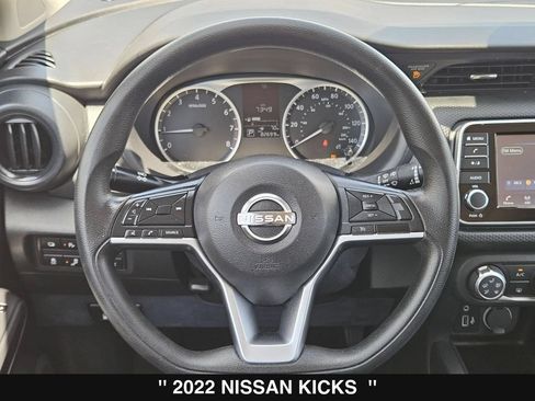 Used 2022 Nissan Kicks S FWD image 22