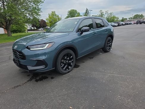 Used 2024 Honda HR-V Sport image 3