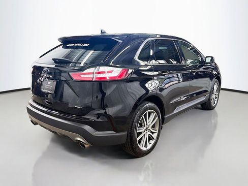Used 2024 Ford Edge Titanium w/ Equipment Group 301A AWD/4WD image 9