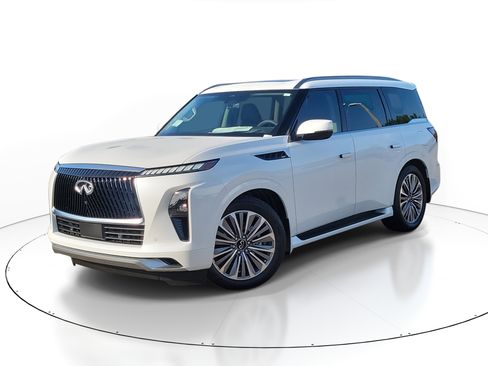 New 2026 INFINITI QX80 Luxe image 1