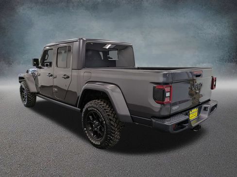 Used 2025 Jeep Gladiator Sport AWD/4WD image 6