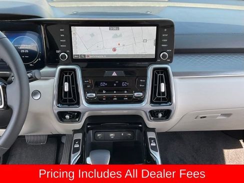 Certified 2023 Kia Sorento SX AWD/4WD image 26