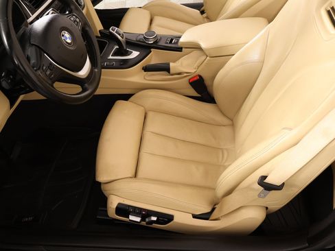 Used 2018 BMW 430i Convertible RWD image 12