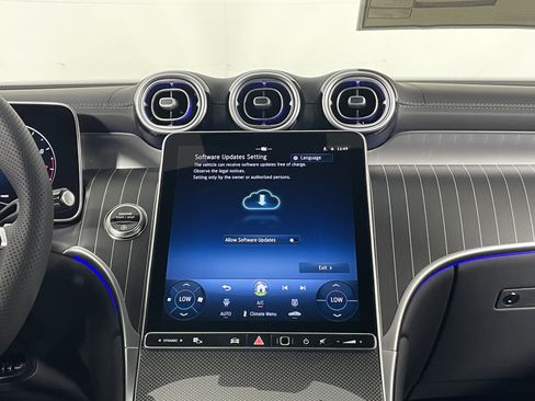 New 2026 Mercedes-Benz GLC 300 image 17