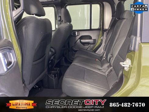 Used 2023 Jeep Gladiator Sport image 29