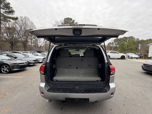 Used 2019 Toyota Sequoia SR5 image 13