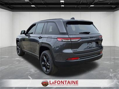New 2025 Jeep Grand Cherokee Limited w/ Black Appearance Package