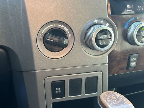 Used 2012 Toyota Tundra Limited image 24