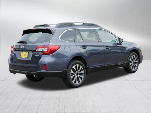 Used 2016 Subaru Outback 3.6R Limited AWD/4WD image 7