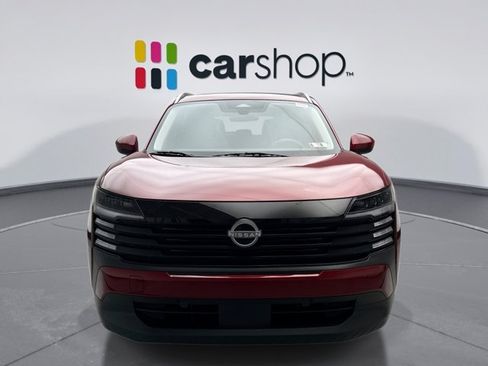 Used 2025 Nissan Kicks SV w/ SV Premium Package AWD/4WD image 8