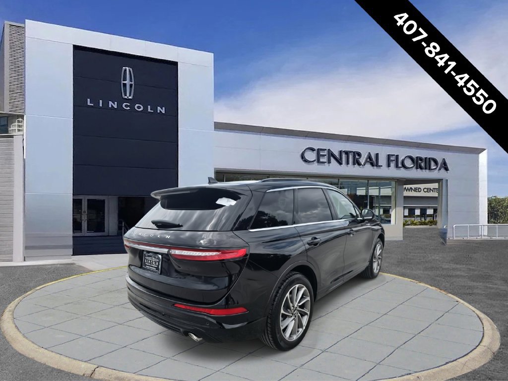 New 2025 Lincoln Corsair Grand Touring w/ Equipment Group 302A AWD/4WD image 3