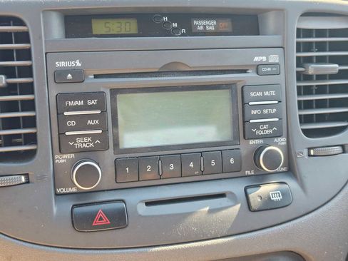 Used 2009 Kia Rio LX FWD image 27