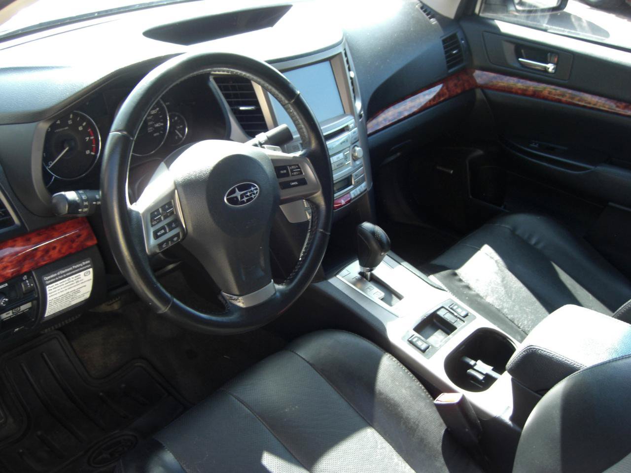Used 2012 Subaru Legacy 2.5i Limited AWD/4WD image 7