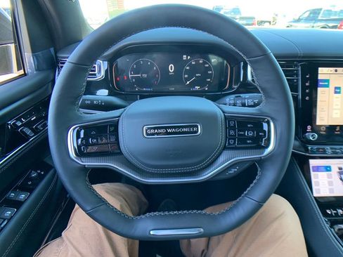 New 2026 Jeep Grand Wagoneer Summit AWD/4WD image 14