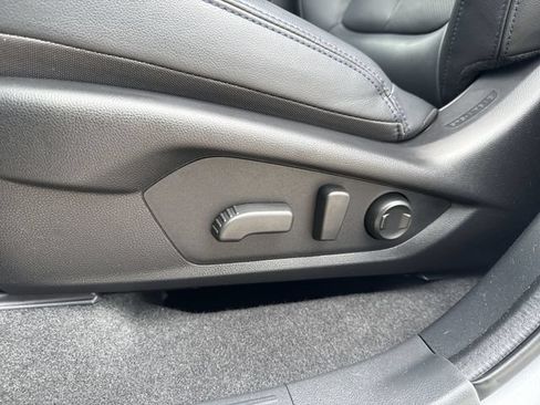 Used 2026 Subaru Forester Limited AWD/4WD image 18