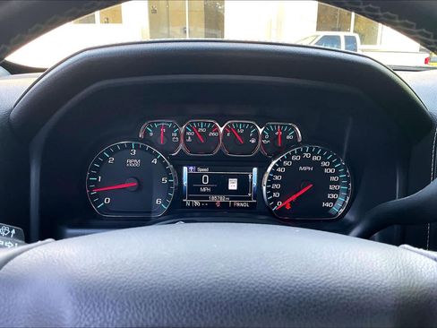Used 2017 GMC Sierra 1500 SLT w/ SLT Premium Package AWD/4WD image 24