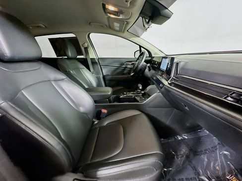Used 2023 Kia Sportage EX FWD image 10