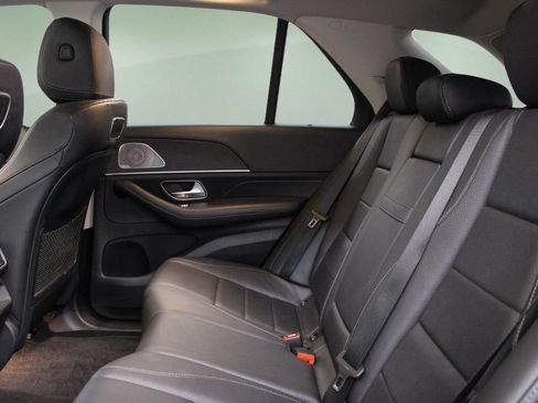 Used 2020 Mercedes-Benz GLE 450 4MATIC image 26