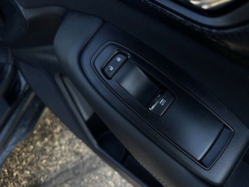 Used 2022 Subaru Outback Premium image 16