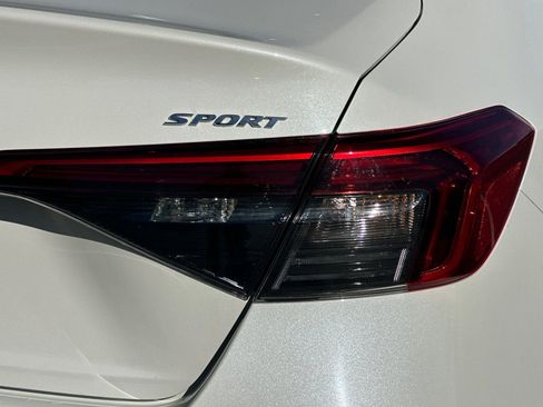 Used 2024 Honda Civic Sport image 9