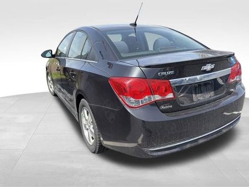 Used 2014 Chevrolet Cruze LT w/ RS Package FWD image 4