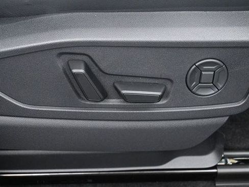 Used 2025 Audi Q5 Premium Plus w/ Premium Plus AWD/4WD image 37