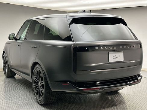 Certified 2024 Land Rover Range Rover SE AWD/4WD image 11