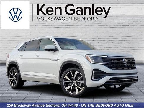 New 2026 Volkswagen Atlas Cross Sport SEL Premium R-Line image 1