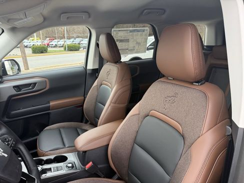 New 2025 Ford Bronco Sport Outer Banks w/ Outer Banks Tech Package+ image 21