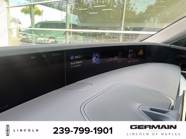 Used 2024 Lincoln Nautilus Premier AWD/4WD image 16