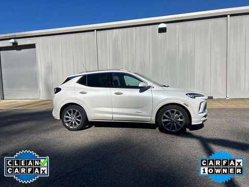 Used 2024 Buick Encore GX Avenir w/ Avenir Convenience Package image 2