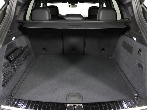 New 2026 Porsche Cayenne image 18