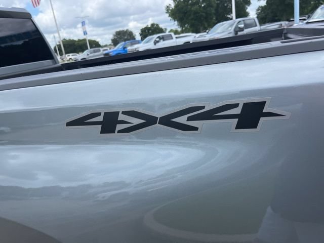 Used 2025 Chevrolet Silverado 2500 LT w/ Convenience Package AWD/4WD image 6