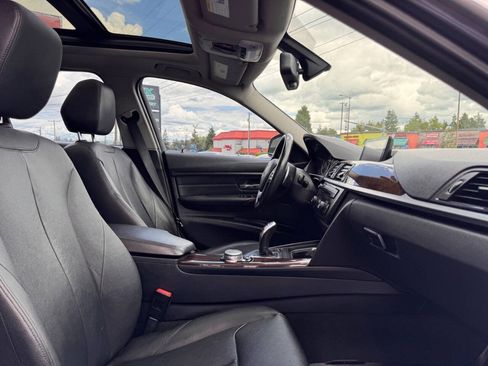 Used 2015 BMW 328i xDrive Wagon AWD/4WD image 19