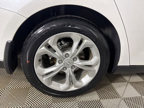 Used 2023 Honda Accord LX image 27