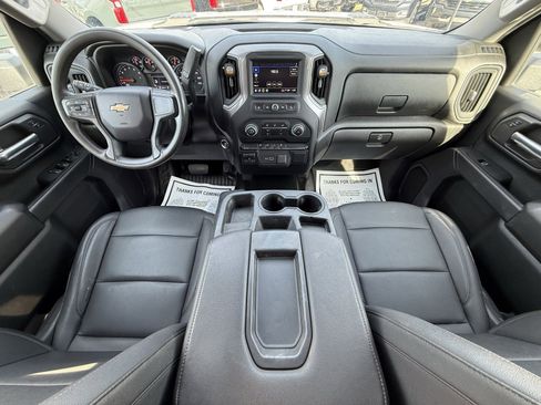 Used 2024 Chevrolet Silverado 2500 W/T image 19