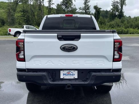 Used 2025 Ford Ranger Lariat w/ FX4 Off-Road Package AWD/4WD image 28