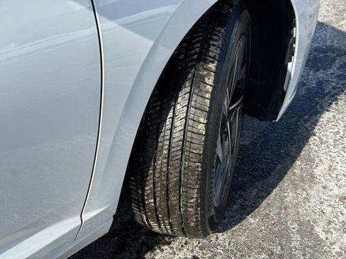 Used 2023 Volkswagen Jetta SEL image 11