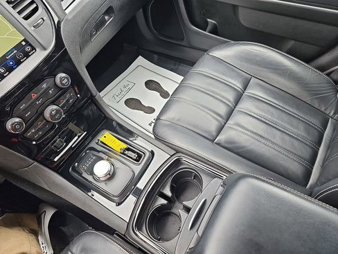 Used 2023 Chrysler 300 S RWD image 30