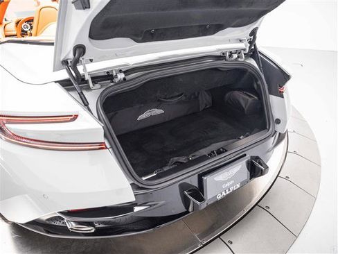 Used 2026 Aston Martin DB12 Convertible image 40