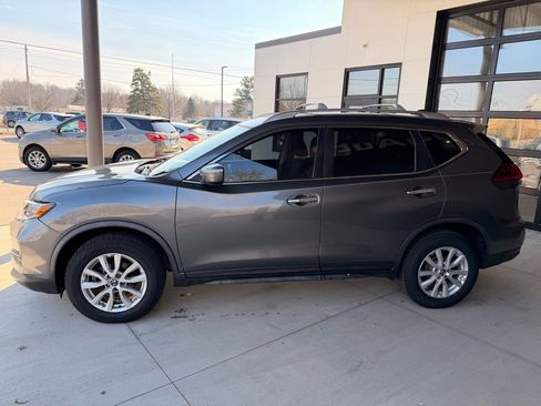 Used 2019 Nissan Rogue S w/ Special Edition Package image 4
