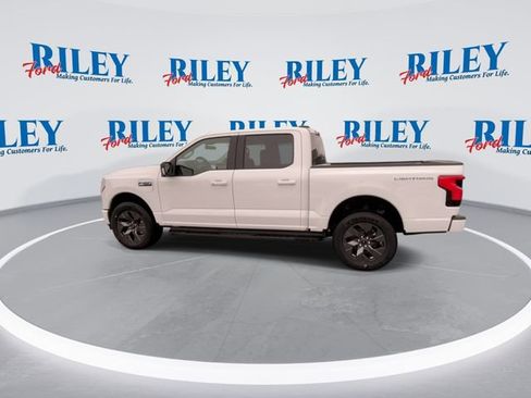 New 2025 Ford F150 Lightning Flash AWD/4WD image 5