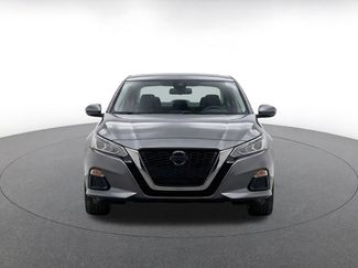 Used 2025 Nissan Altima 2.5 SV FWD video 2