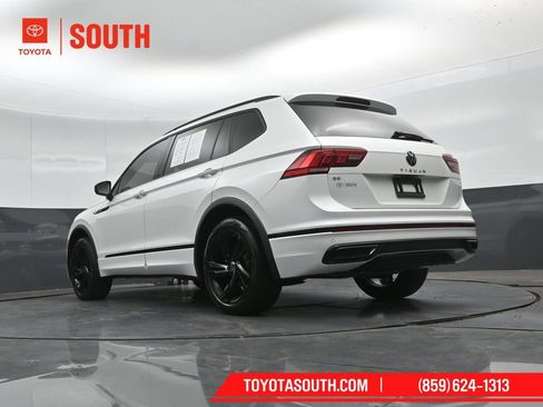 Used 2023 Volkswagen Tiguan SE R-Line FWD image 47