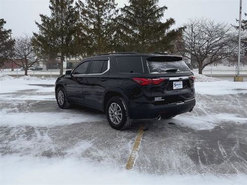 Used 2023 Chevrolet Traverse LT image 31