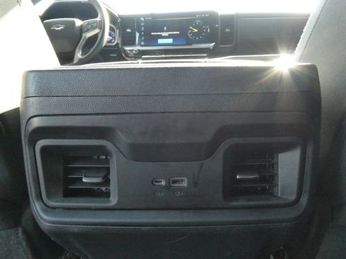 Used 2023 Chevrolet Silverado 1500 RST AWD/4WD image 20