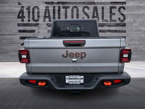 Used 2020 Jeep Gladiator Mojave image 4